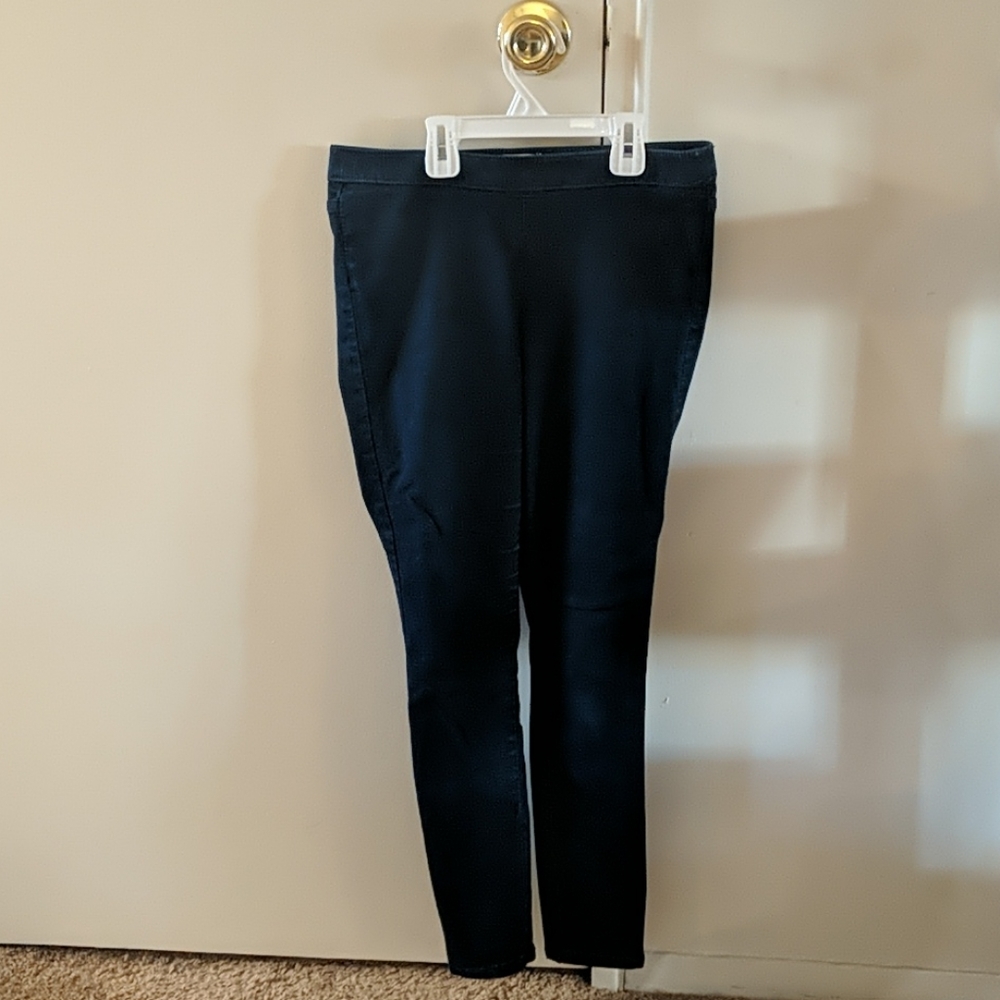 Jennifer Lopez jean leggings